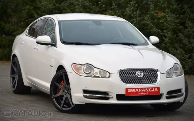 JAGUAR XF 