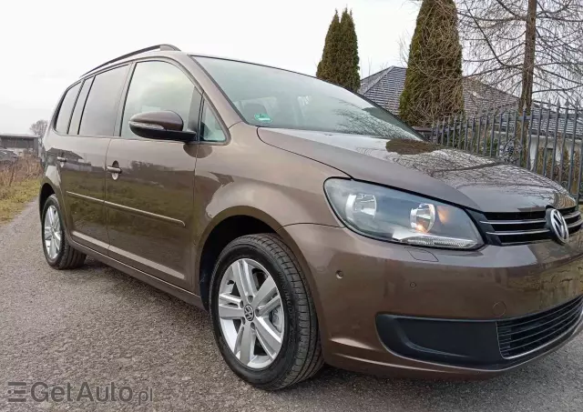 VOLKSWAGEN Touran 2.0 TDI DPF Highline DSG