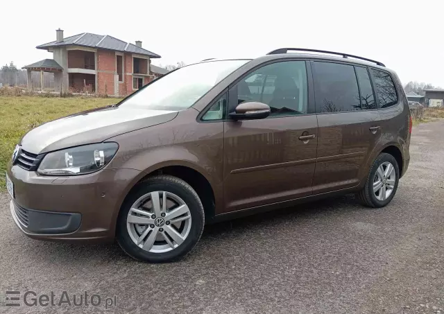 VOLKSWAGEN Touran 2.0 TDI DPF Highline DSG