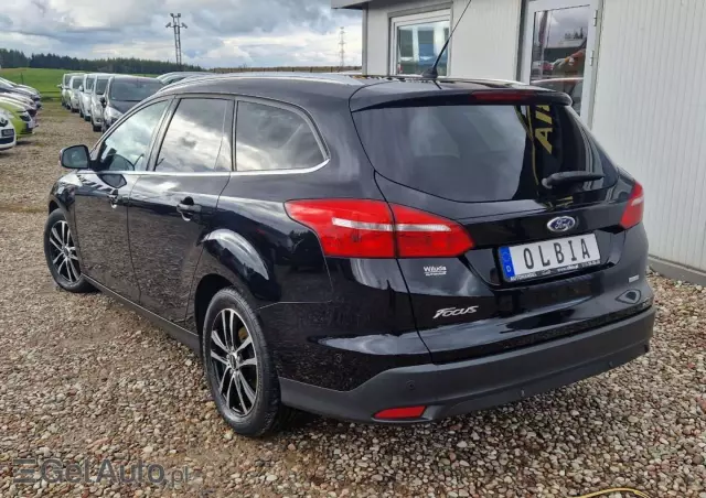 FORD Focus 1.0 EcoBoost Titanium