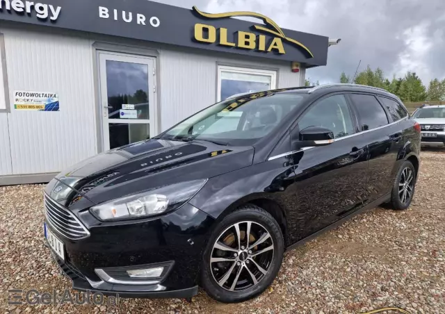 FORD Focus 1.0 EcoBoost Titanium