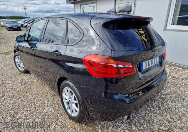 BMW Seria 2 218i Active Tourer