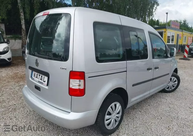 VOLKSWAGEN Caddy 