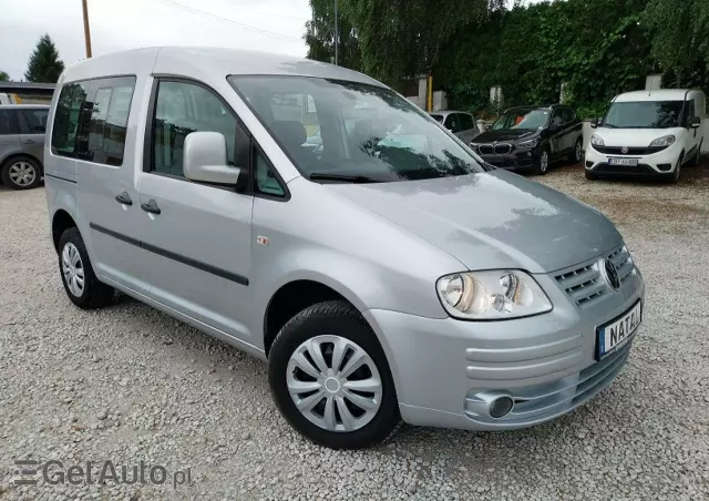 VOLKSWAGEN Caddy 