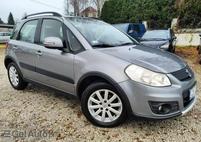 SUZUKI SX4 