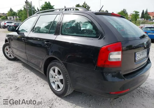 SKODA Octavia 1.6 TDI Ambition DSG