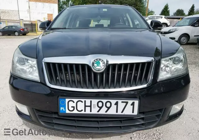 SKODA Octavia 1.6 TDI Ambition DSG