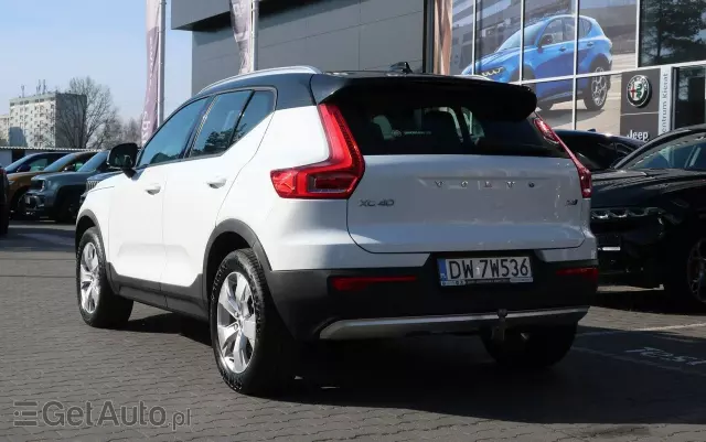 VOLVO XC 40 