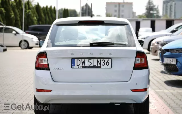 SKODA Fabia 