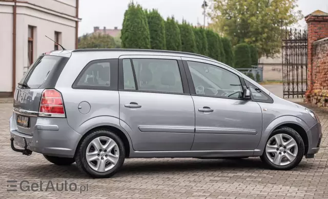 OPEL Zafira 1.6 Enjoy