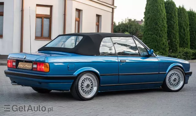 BMW Seria 3 325i Cabriolet