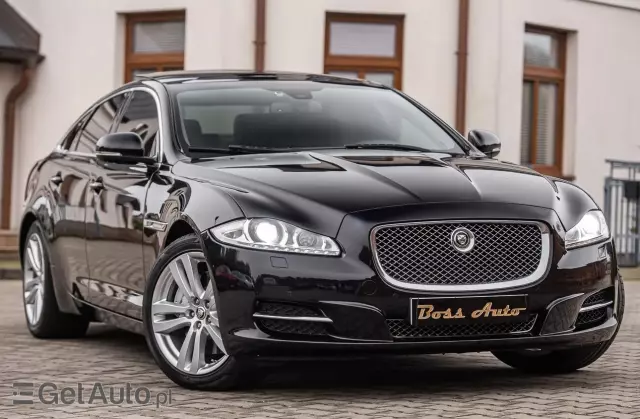 JAGUAR XJ 3.0 T AWD LWB Premium Luxury