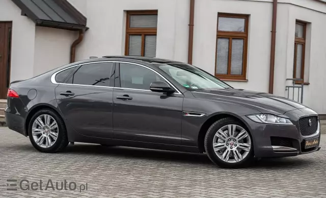 JAGUAR XF 2.0 i4D Prestige