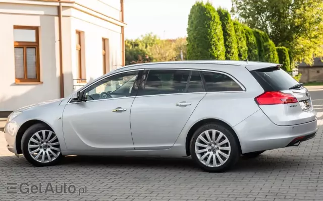 OPEL Insignia 2.0 CDTI Design Edition