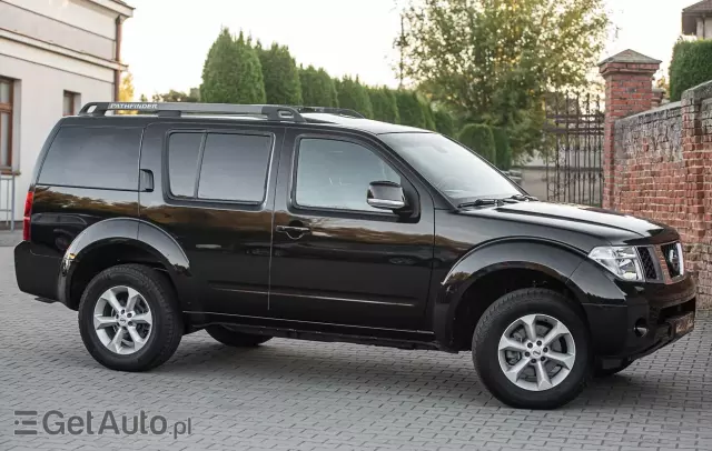 NISSAN Pathfinder 2.5 D Platinum