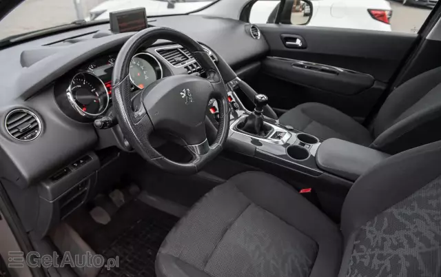 PEUGEOT 3008 HDi FAP 110 Allure