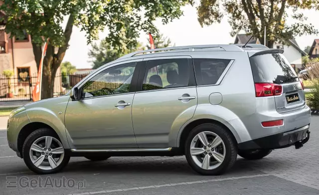 PEUGEOT 4007 2.2HDi Premium