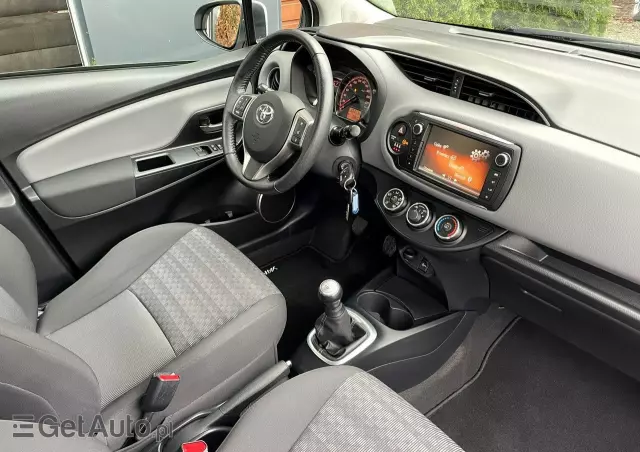 TOYOTA Yaris 1.0 Active EU6