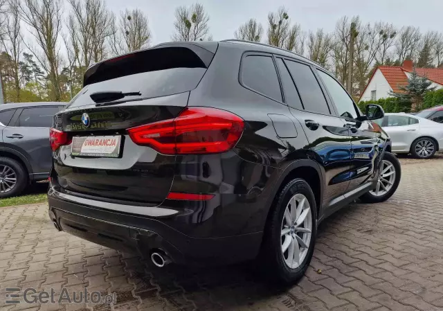 BMW X3 SDrive18d Advantage