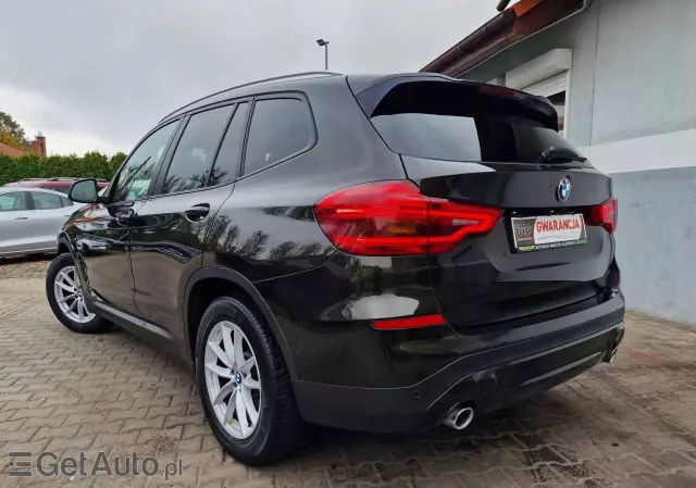 BMW X3 SDrive18d Advantage