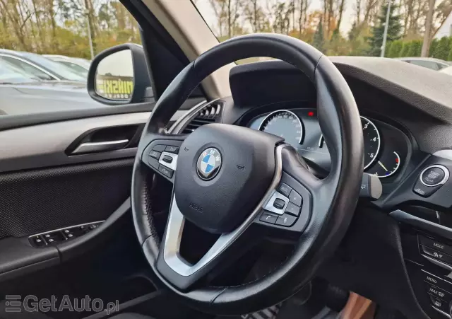 BMW X3 SDrive18d Advantage