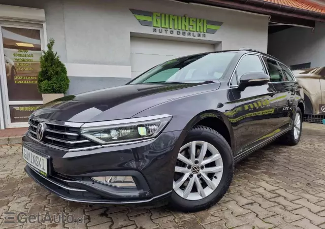 VOLKSWAGEN Passat Variant 2.0 TDI SCR DSG