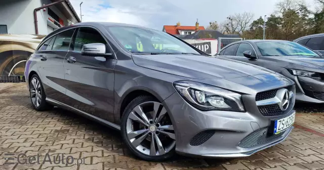 MERCEDES-BENZ CLA Shooting Brake 180 d AMG Line