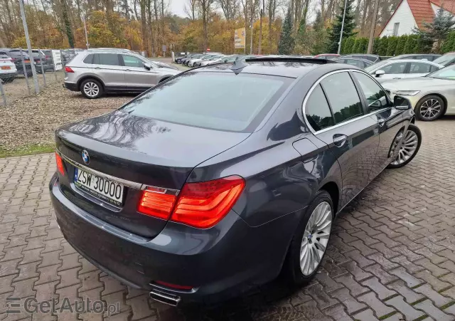 BMW Seria 7 740d xDrive