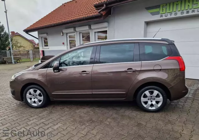 PEUGEOT 5008 E-HDI 115 ETG6 Stop&Start Allure