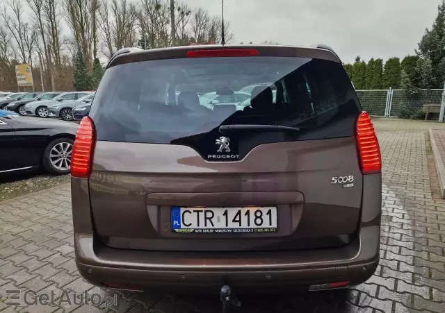 PEUGEOT 5008 E-HDI 115 ETG6 Stop&Start Allure