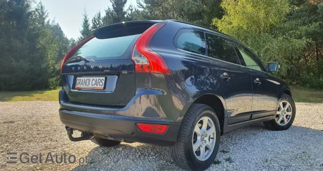 VOLVO XC 60 D4 Momentum