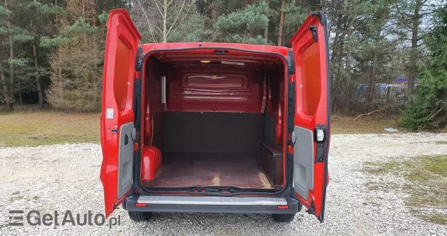 OPEL Vivaro 