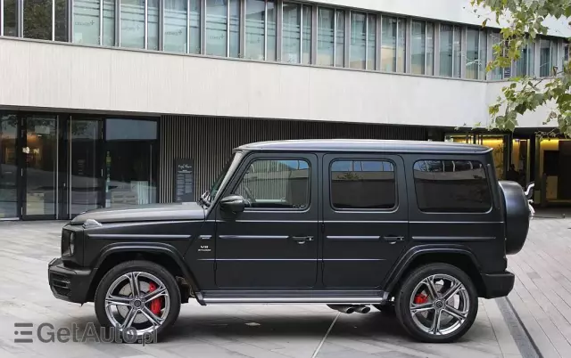 MERCEDES-BENZ Klasa G AMG 63