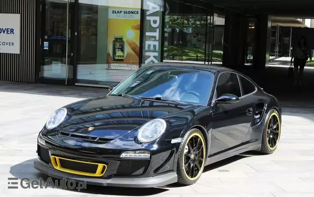 PORSCHE 911 GT2