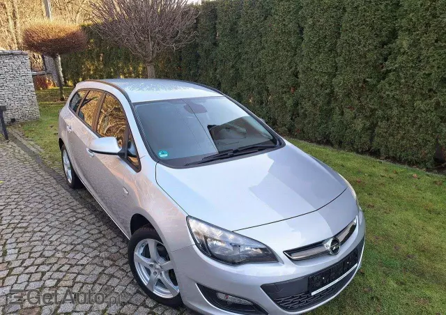 OPEL Astra 1.4 Turbo ENERGY