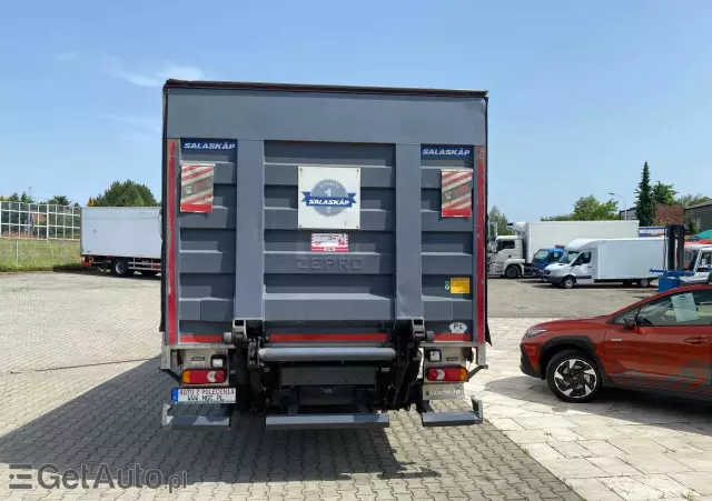 DAF LF 250 i / Fa/ Chłodnia 2 strefy / 18EP/ 142 TKM / EURO 6 