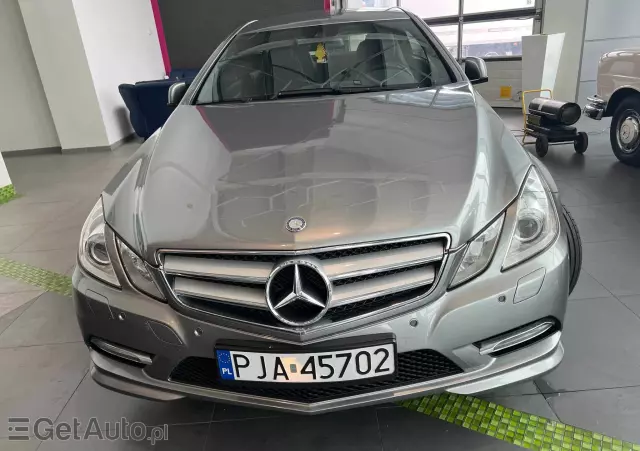 MERCEDES-BENZ Klasa E 350 CDI DPF Coupe BlueEFFICIENCY 7G-TRONIC Elegance