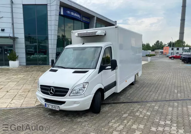 MERCEDES-BENZ Sprinter 310 CDi / Idealny pod kamper / Izoterma / Niskopodwozie / Kontener 