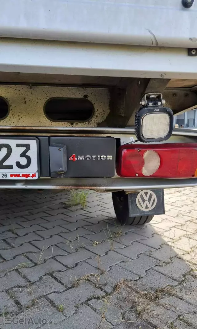 VOLKSWAGEN T5/ Transporter 2,5 TDi / 4 Motion / Dopelkabina / Pick up / Doka / Unikat 