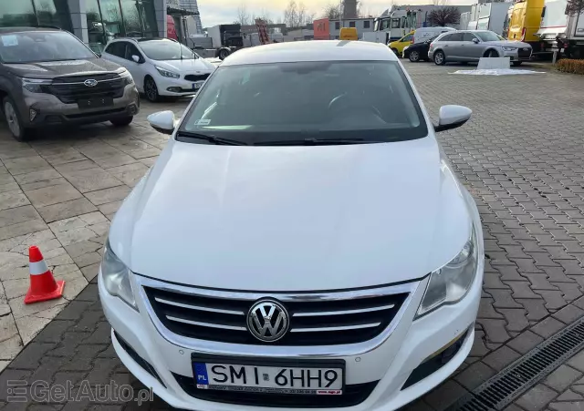 VOLKSWAGEN Passat CC 