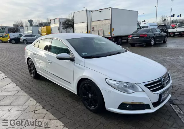 VOLKSWAGEN Passat CC 