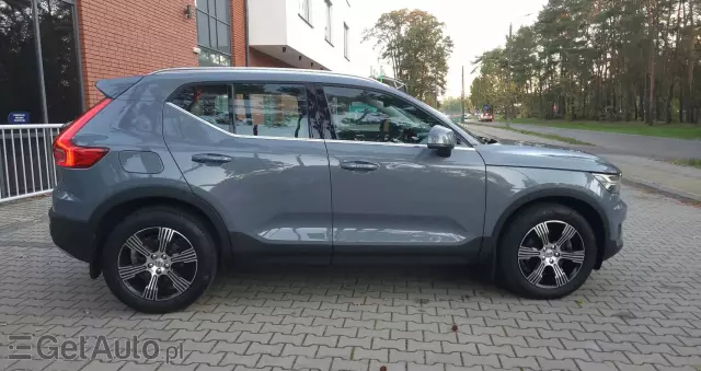 VOLVO XC 40 T4 AWD Inscription