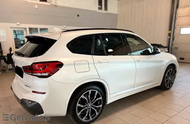 BMW X1 25e (220 KM) xDrive Steptronic