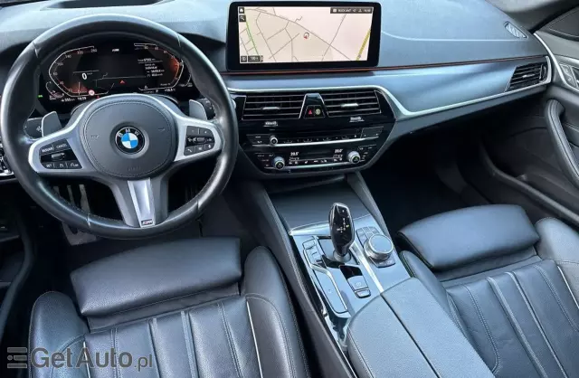 BMW Seria 5 520d (190 KM) MHEV xDrive Steptronic