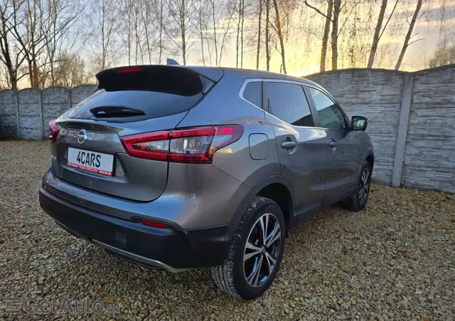 NISSAN Qashqai 1.2 DIG-T N-Connecta EU6