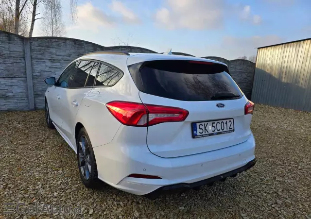 FORD Focus 1.5 EcoBoost Start-Stopp-System ST-LINE