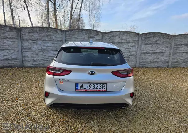 KIA Ceed 1.6 CRDi SCR L Business Line