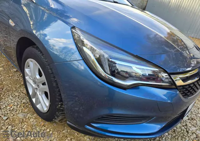 OPEL Astra 1.4 Turbo Dynamic