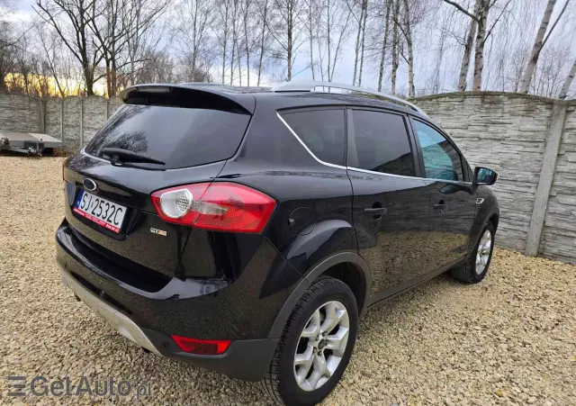 FORD Kuga 2.0 TDCi 2x4 Titanium