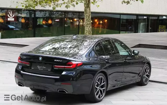 BMW Seria 5 530d xDrive M Sport sport